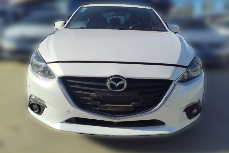 Used Mazda 3 Axela 2016 Sedan 1.5L Automatic Comfort Model Front