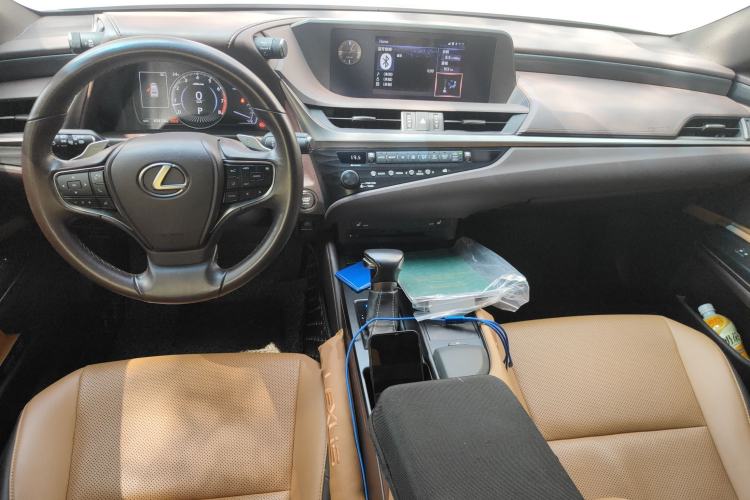 Used Lexus ES 2018 200 Excellence Edition China VI Standard