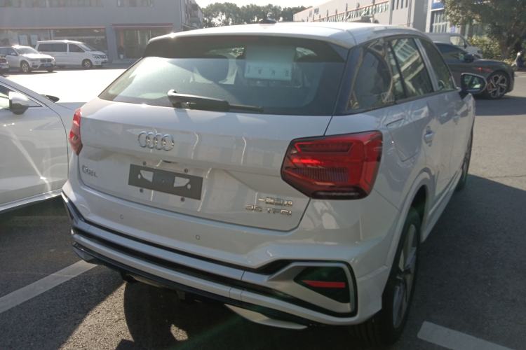 Used Audi Q2L 2024 Updated 35TFSI Fashion Dynamic Version
