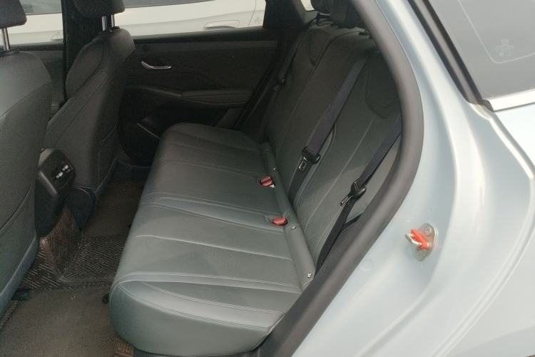 Used BYD Qin PLUS 2025 DM-i Smart Drive 55KM Leading Model
