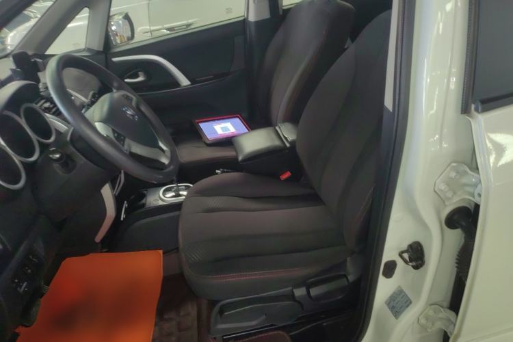 Used CHANGAN CX20 2014 1.4L IMT Sunroof Navigation Version China V Standard Left Front Seat