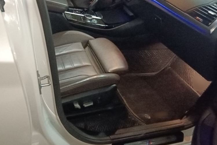 Used BMW X3 2020 xDrive30i Luxury Model with M Sport Package
