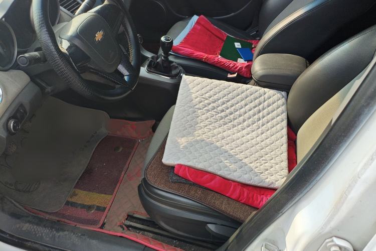 Used Chevrolet Cruze 2011 1.6L SE MT Transformers Edition