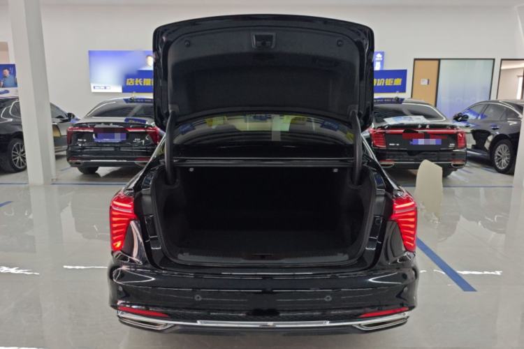 Used Hongqi H5 2024 2.0T Automatic Smart Connect Flagship Edition