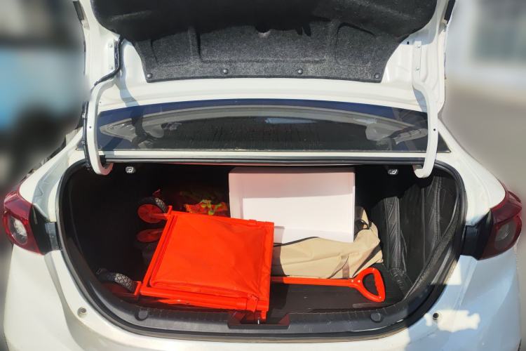 Used Mazda 3 Axela 2019 Cloud-Controlled Version Sedan 1.5L Automatic Luxury Trim China V Standard Trunk