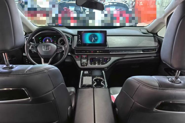 Used Honda Elysion 2022 2.0L eHEV Luxury Edition Interior 1