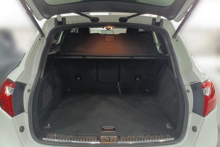 Used Porsche Cayenne 2014 Cayenne Platinum Edition 3.0T Trunk