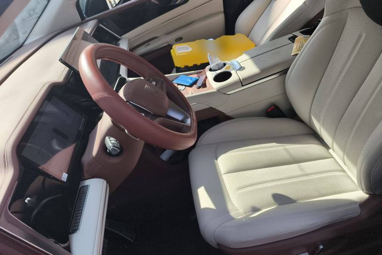 Used BYD Xia 2025 DM-i 1.5T 100km Supreme Edition
