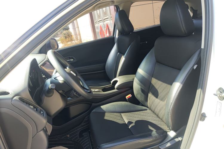 Used Honda Vezel 2020 1.5L CVT Pioneer Edition
