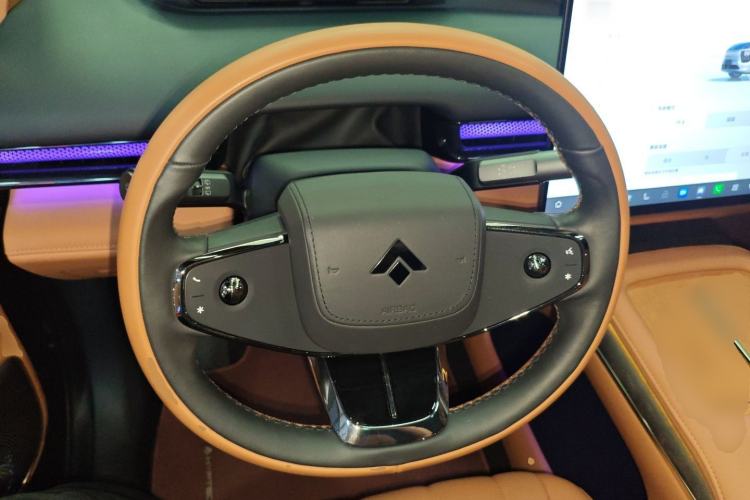 Used Hyptec HL 2025 700 Ultra Six-Seater All-Wheel-Drive LiDAR Version