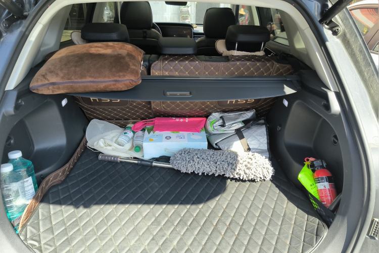 Used Hongqi HS5 2022 Facelifted Version 2.0T Smart Connect Flagship All-Wheel-Drive Edition
