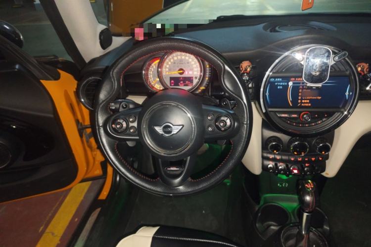Used MINI 2014 2.0T COOPER S Excitement Steering Wheel