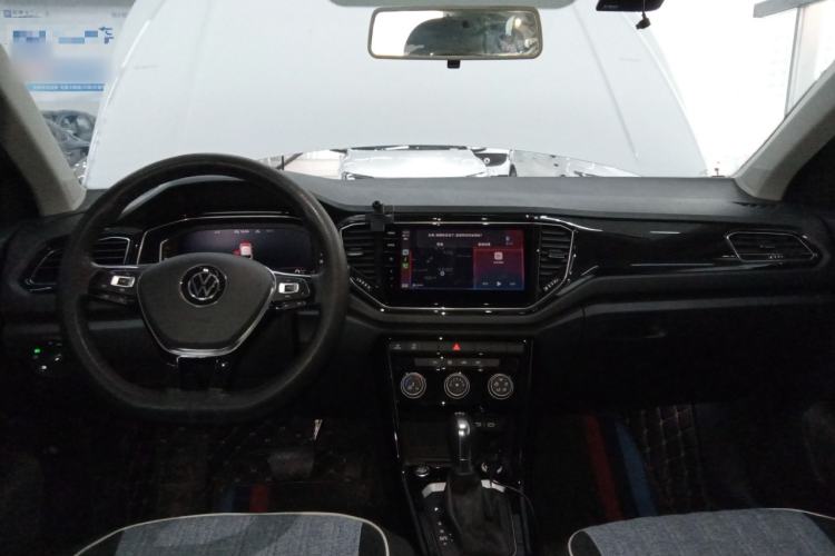 Used Volkswagen T-ROC 2021 280TSI DSG Two-Wheel Drive Elite Connect Edition
