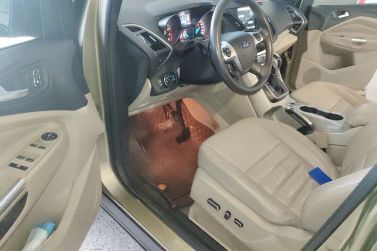 Used Ford Kuga 2013 2.0L GTDi Four-Wheel-Drive Elite Model Driver Seat