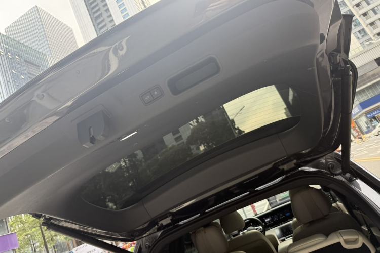 Used Li Auto ONE 2021 Extended-Range 6-Seater Version Exterior 9