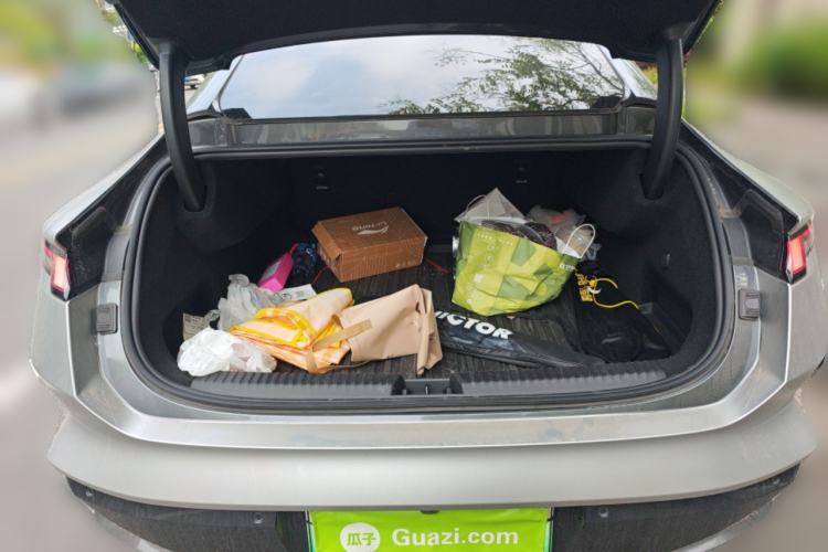 Used Lynk & Co Z10 2025 95 kWh 702 km All-Wheel-Drive Halo