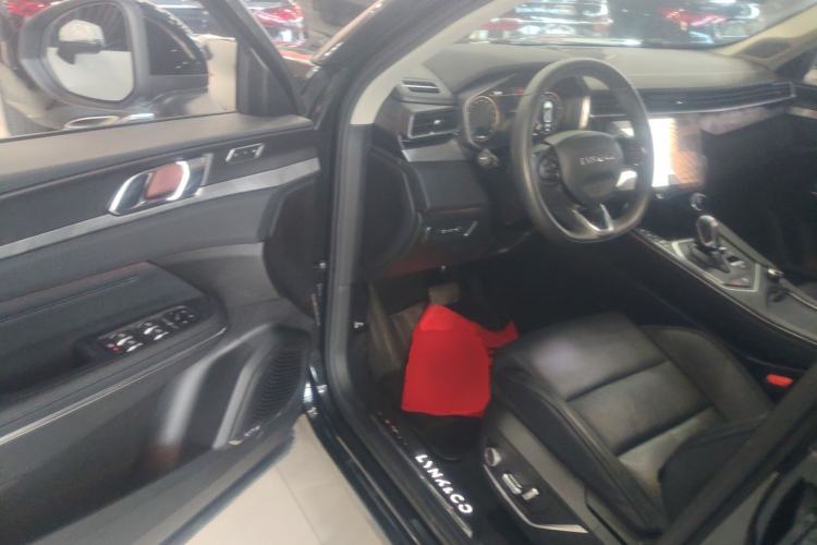 Used Lynk & Co 01 2021 2.0TD Two-Wheel-Drive Pro Trim
