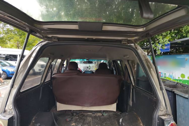 Used FORTHING Lingzhi 2017 V3 1.5L 5-Seater Special Offer Model