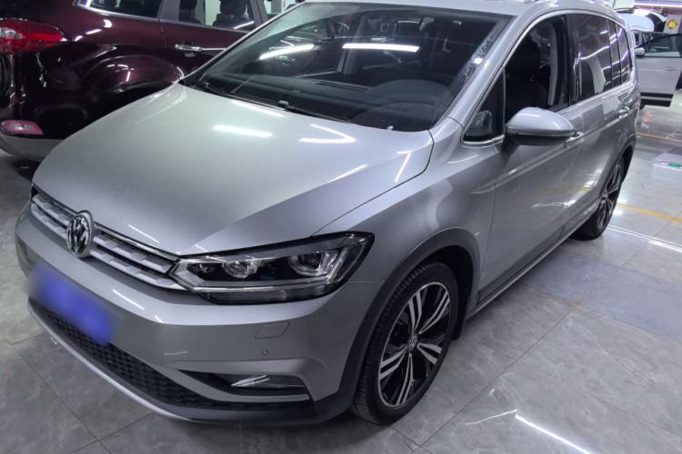 Used Volkswagen Touran 2018 Volkswagen Touran L 280TSI DSG Boundary Edition 7 Seats China VI Standard Exterior 1