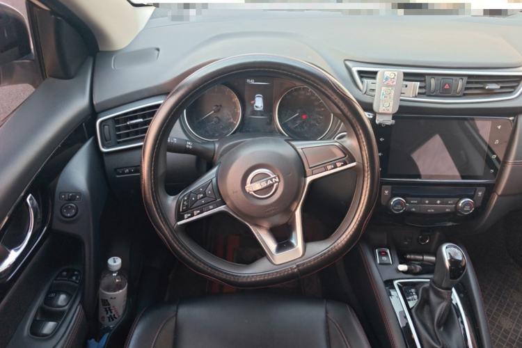 Used Nissan Qashqai 2023 Classic 2.0L CVT XV Comfort Edition
