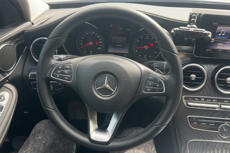 Used Mercedes-Benz C-Class 2017 Facelift C 200 L Sport Edition