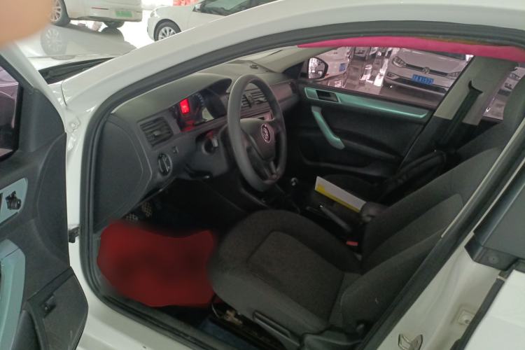 Used Volkswagen Santana 2019 1.5L Manual Fashion Edition China VI Standard Driver Seat