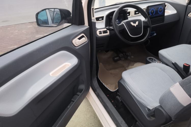 Used Wuling Hongguang MINIEV 2021 Macaron Fashion Model Lithium Iron Phosphate