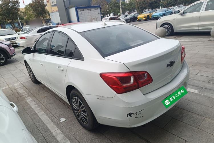 Used Chevrolet Cruze 2015 1.5L Classic SL MT