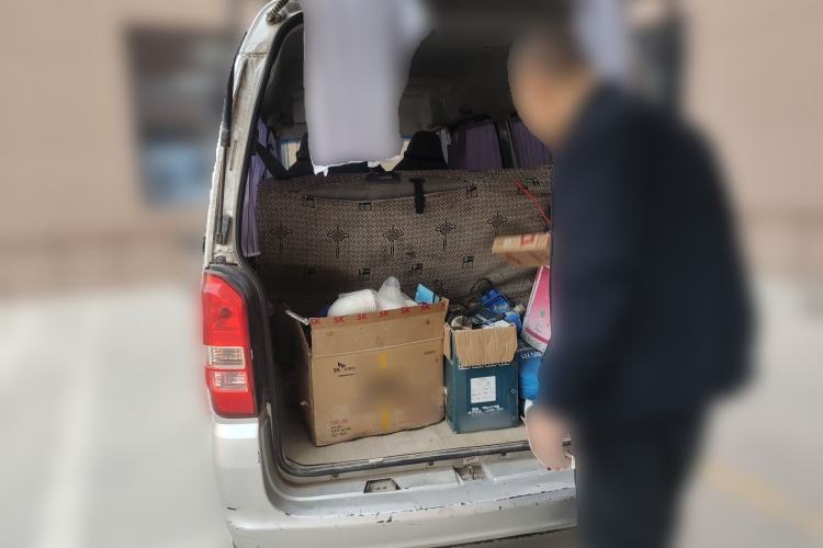 Used Dongfeng Xiaokang K07S 2016 1.2L Practical Version DK12-10 Trunk