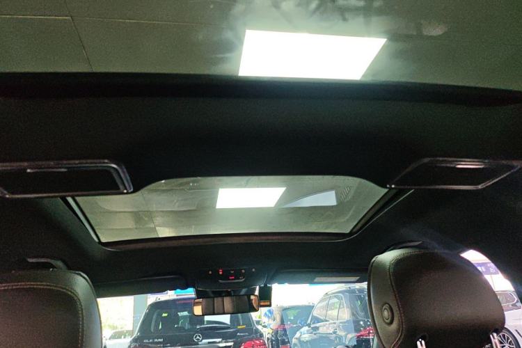 Used Mercedes-Benz GLC 2021 GLC 300 L 4MATIC Dynamic Model Headliner