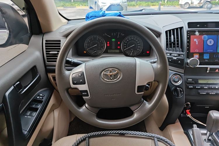 Used Toyota Land Cruiser 2012 4.0L Automatic GX-R Steering Wheel