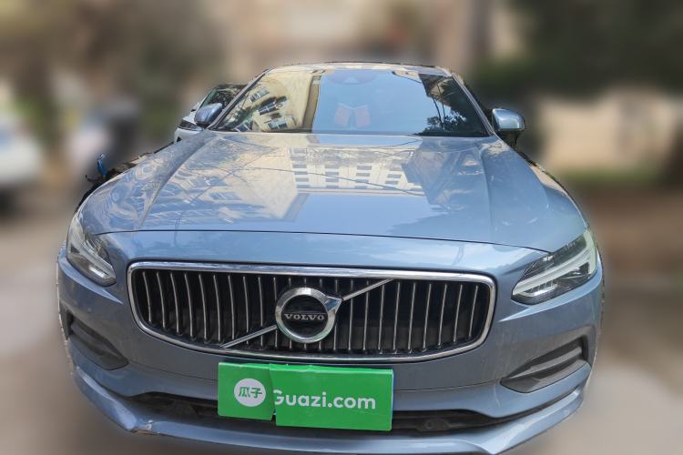 Used Volvo S90 2017 T4 Zhiyuan Edition
