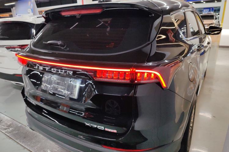 Used JETOUR X70 PLUS 2023 1.5T DCT Ziqiang PRO+ 5-Seater