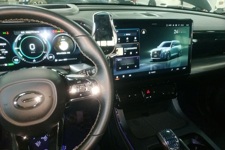 Used GAC Trumpchi GS8 2022 Double-Energy Series 2.0TM Four-Wheel Drive Premium Edition (7 Seats)