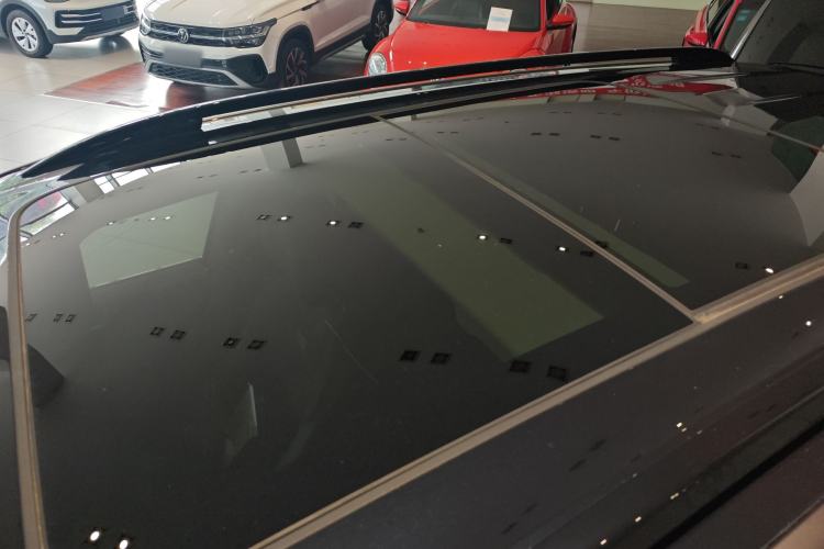 Used Volkswagen Teramont 2025 Tiguan Pro 450TSI Four-Wheel Drive Summit Edition Roof