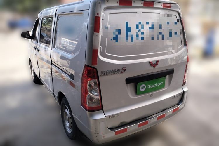 Used Wuling Rongguang S 2021 1.2L Base Model Window-Sealed 5-Seat LSI Car