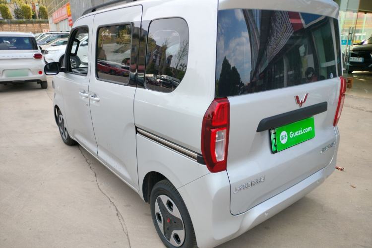 Used Wuling Zhiguang New Energy 2025 Comfort Model Rear Left 45 Deg