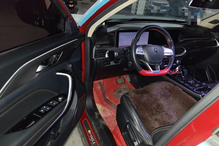 Used Bestune T77 2019 230 TID Automatic Prestige Version China VI Emission Standard
