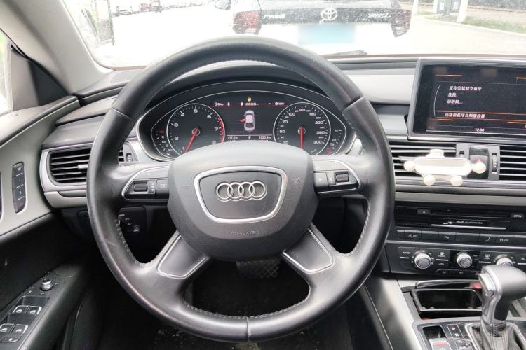 Used Audi A7 2013 30 FSI Standard Edition Steering Wheel