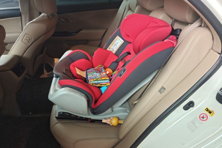 Used Toyota Crown 2010 2.5L Royal Leather Sunroof Edition
