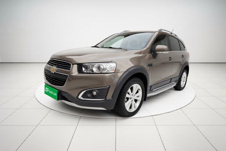 Used Chevrolet Captiva 2017 2.4L 4x4 Flagship Edition 7-Seater