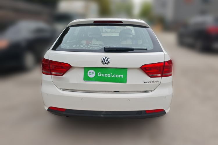 Used Volkswagen Gran Lavida 2013 1.6L Automatic Comfort Model