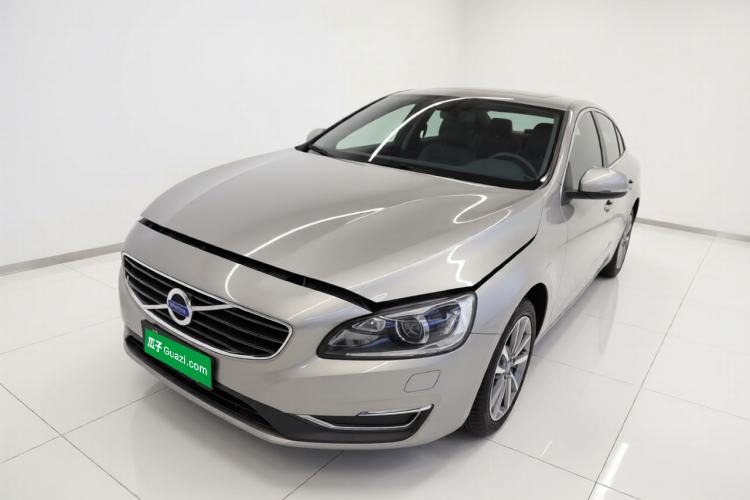 Used Volvo S60 2017 S60L T4 Smart Range Edition Guazi used car, China used car export, Used car for sale, Used cars, Cheapest cars for sale