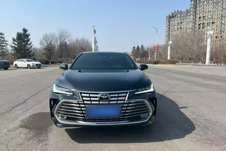 Used Toyota Avalon 2024 Dual-Motor 2.0L Premium Edition
