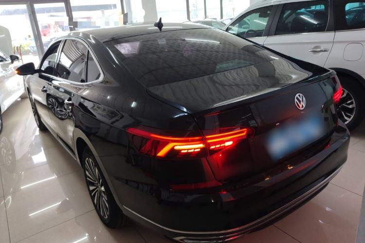 Used Volkswagen Passat 2020 330TSI Elite Edition China VI Rear Left 45 Deg