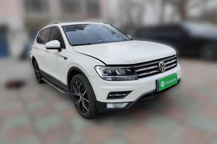 Used Volkswagen Tiguan L 2019 Revised 330TSI Automatic Two-Wheel Drive Smart & Luxury Edition China VI Standard