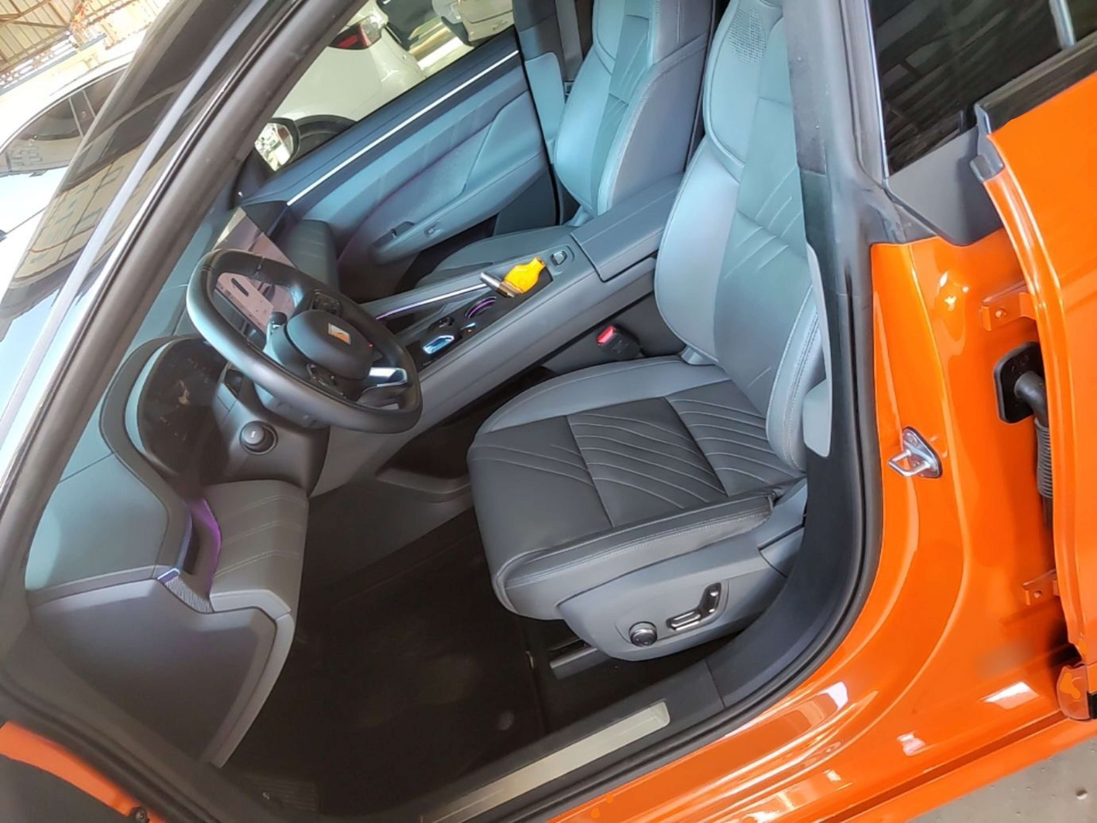 Avant de la voiture
