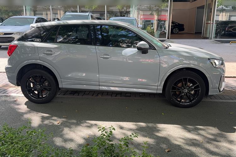 Used Audi Q2L 2022 35 TFSI Progressive Dynamic Edition