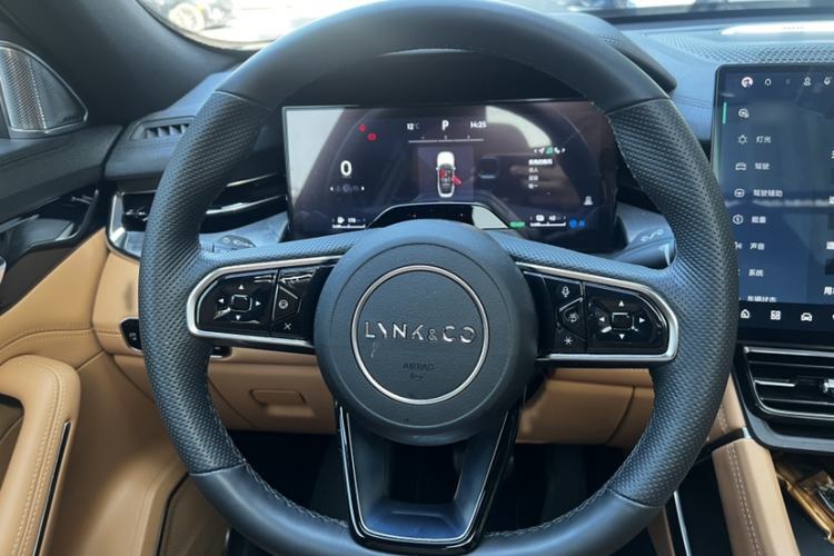 Used Lynk & Co 09 EM-P 2024 2.0TD EM-P Four-Wheel Drive ULTRA Six-Seater