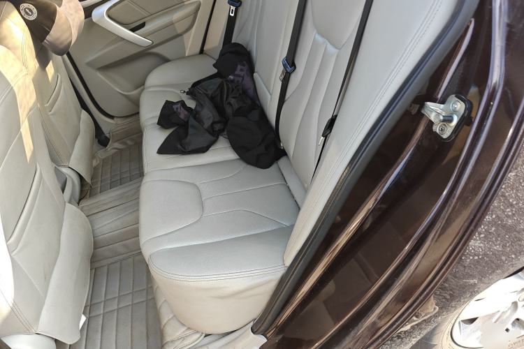 Used Geely Auto Emgrand 2016 Sedan 1.5L CVT Luxury Model